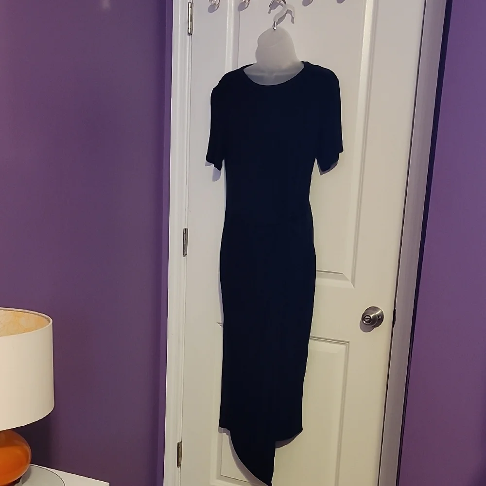 Elegant Black Midi Side Knot  Dress Sz: L